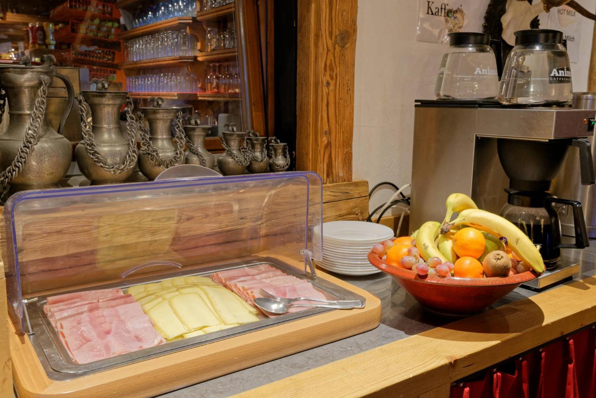 Auberge Des Glaciers Orsieres Bagian luar foto